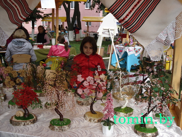 Брестчина: "Дожинки-2012" в Каменце. Фото Тамары ТИБОРОВСКОЙ Брестчина: "Дожинки-2012" в Каменце. Фото Тамары ТИБОРОВСКОЙ